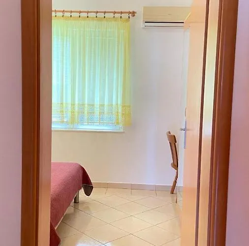 Apartment Tiho & Jelena *