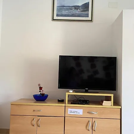 Lägenhet Tiho & Jelena